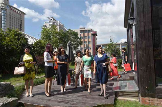 上海市女企业家协会走访会员单位——建旗设计中心